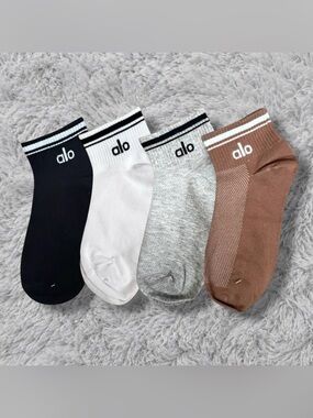 Alo 4 Piece Bundle - Low Cut Ankle Athletic Socks – Women’s Sport Quarter Socks